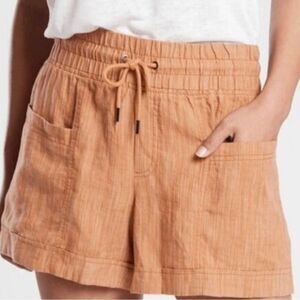 Athleta Cabo Lined 4" Linen Short, Size 12. ‎ Brand New Condition.